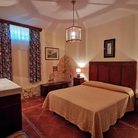 Montesegnale Villa Bolsena